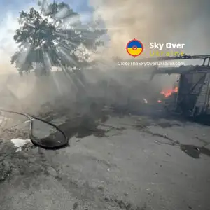Rescuers come under repeated Russian fire in Kherson