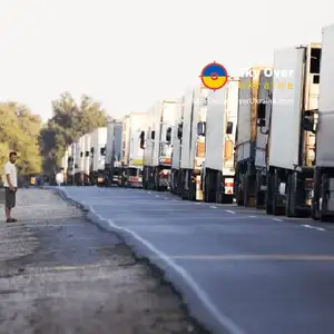 Poland restricts the passage of Ukrainian trucks across the border